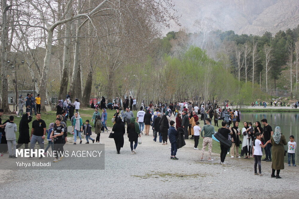 مجموعه تاریخی«طاق بستان» میزبان گردشگران نوروزی