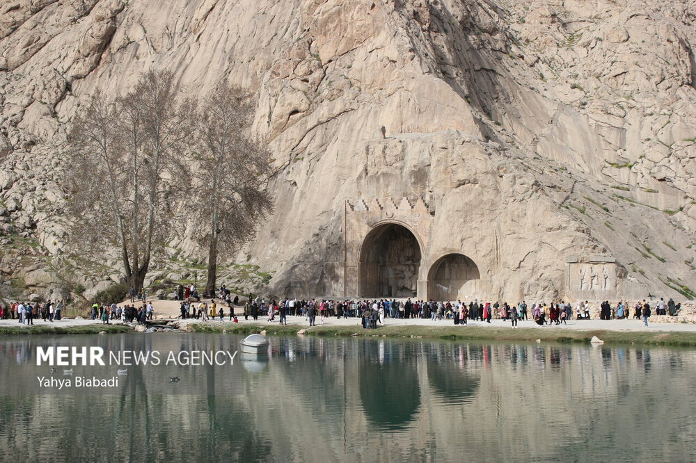 مجموعه تاریخی«طاق بستان» میزبان گردشگران نوروزی