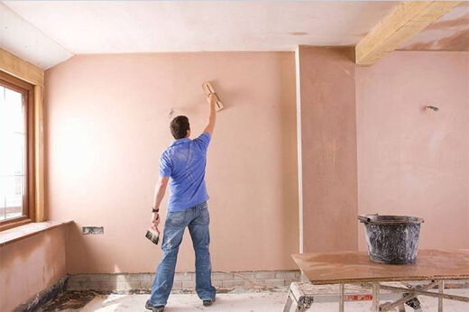 ببینید | صدای جادویی و زیبای پسر گچکار جوان