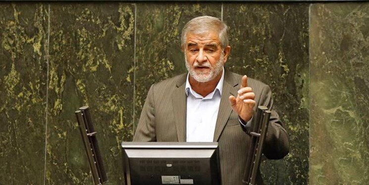 نماینده مجلس : مدیریت فضای مجازی کشور ما در خارج از کشور انجام میشود