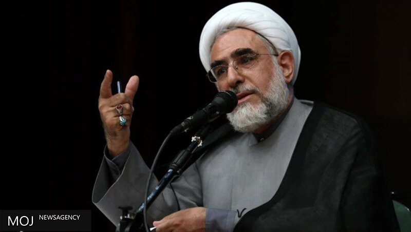 فعال سیاسی اصلاحطلب : آقای رئیسی ، گرانی ها بیداد می کنند، جای سخنرانی و وعده وعید ، راه حل پیدا کنید