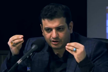 رمزگشایی رائفی پور از ارتباط پیچیده «پدرسوختگی» انگلیسی ها و  «زیبایی» دختران پوتین 
