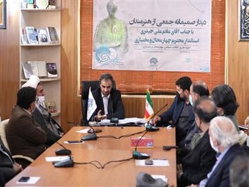 هنر انقلابی باید در میدان مبارزه با سبک زندگی آمریکایی و غربی باشد