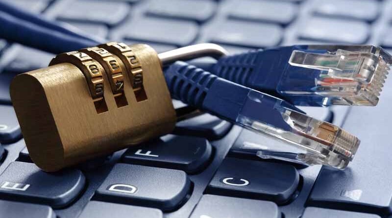 پاسخ معاون قوانین مجلس به نامه اعتراضی کمیسبون  : فعالیت کمیسیون «صیانت» ممنوع است