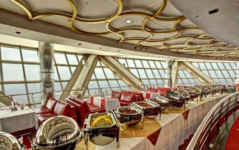 تفریحاتی که در برج میلاد میتوانیم تجربه کنیم