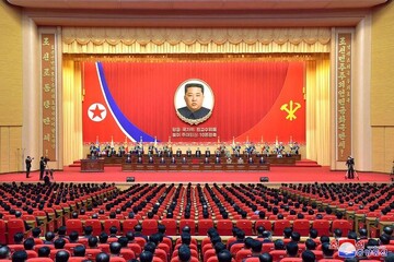 کیم دهمین سالگرد رهبری بر کره شمالی را جشن گرفت