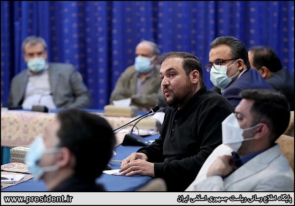 کدام فعالان رسانه ای به ضیافت افطار رئیسی رفتند؟ / تصاویر