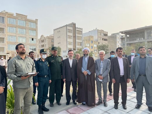 اهتزاز بلندترین پرچم ملی استان هرمزگان در قشم