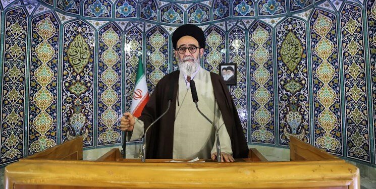 انتقاد خطیب جمعه تبریز از گرانیهای افسارگسیخته خودرو، برنج و دارو : رئیس جمهور برای برخورد با گرانفروشی اقدام عملی کند