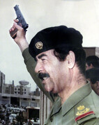 وزیر بعثی : رنگ از چهره او پریده بود / ترفند خودرویی صدام برای گریز از اسارت بوسیله رزمندگان ایران