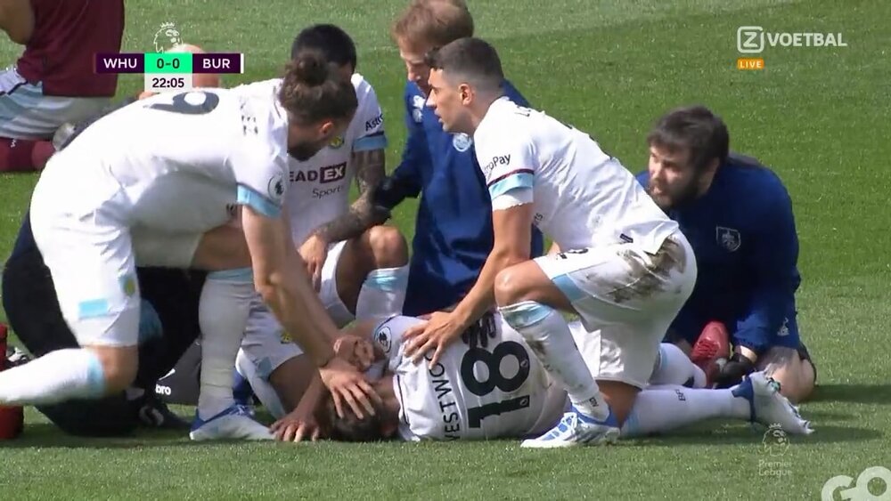 مصدومیت وحشتناک یک بازیکن در لیگ برتر انگلیس/عکس