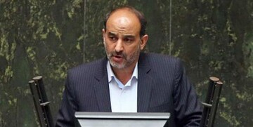 نماینده مجلس: گوشت را به گربه میدهیم، می گوییم نخور/ آقای رئیسی! شما صحبت از مبارزه با فساد نکنید / از وزیر حامی فساد، حمایت میکنید نماینده مجلس: گوشت را به گربه میدهیم، می گوییم نخور/ آقای رئیسی! شما صحبت از مبارزه با فساد نکنید / از وزیر حامی فساد، حمایت میکنید