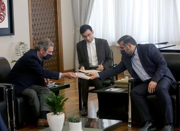 وزير الثقافة : ستراتيجية ايران قائمة على توسيع العلاقات مع سائر الدول