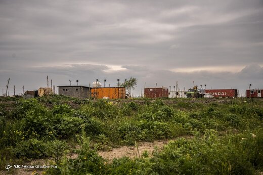 پتروشیمی میانکاله، صنعت مقابل طبیعت