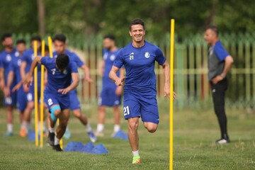 وریا:بعضیها نمیخواهند در استقلال بمانم وریا:بعضیها نمیخواهند در استقلال بمانم