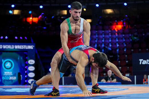 المنتخب الايراني للمصارعة الرومانية يتقلد الذهبية الثانية في بطولة اسيا