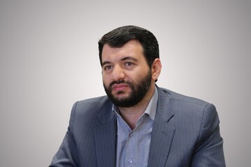کیهان: وزیر رفاه مدیران رانتخوار را بیرون کرد، حالا دارند علیه او توطئه می کنند