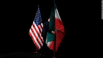 روزنامه اصولگرا: بجای مذاکره در وین، در یک سطح خشن و زیر موشکهای نقطه زن حزب الله مذاکره کنید/ هرکس می گوید این دولت مذاکره بلد نیست ابله است