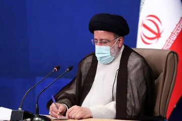 رئیسی  قهرمانی تیم ملی کشتی آزاد را تبریک گفت