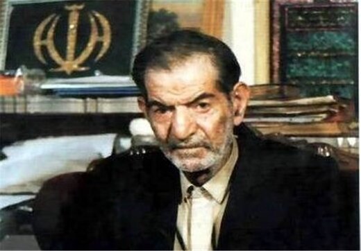 ببینید | مرثیه استاد شهریار بر شهادت مولا علی (ع) 