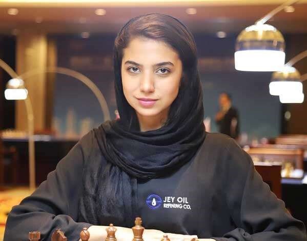 عکس | رونمایی سارا خادم‌الشریعه از پسرش و اعلام خداحافظی از شطرنج!
