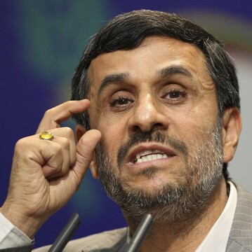 روایت احمدی نژاد از فشارهای پشت پرده : سمت تکفیر و اعدام ما رفتند /  چرا مردم همیشه باید توسری خور باشند؟ / یارانه را به صدقه تبدیل کردند