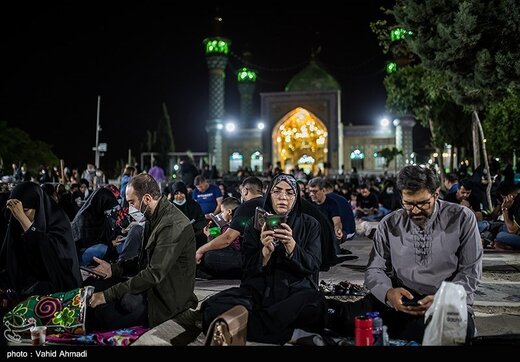 مراسم احیای شب بیست و سوم ماه رمضان در امامزاده پنج تن