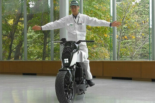 ببینید | سیستم جدید هوندا برای افزایش تعادل موتورسیکلت