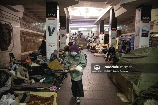 زندگی تلخ شهروندان اوکراینی در ایستگاه های زیرزمینی مترو