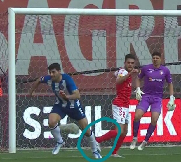 عکس| جنگ در پرتغال به خاطر طارمی