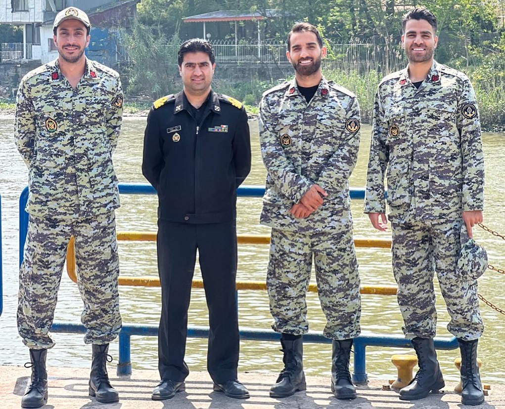 عکس| تصویری جدید از بازیکنان استقلال در لباس سربازی