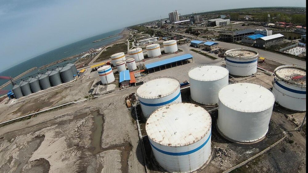 رکورد واردات روغن خام به بندر کاسپین در فروردین ماه شکسته شد