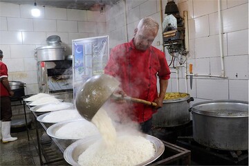 ۵۲ هزار پرس غذای گرم میان نیازمندان چهارمحال و بختیاری توزیع شد