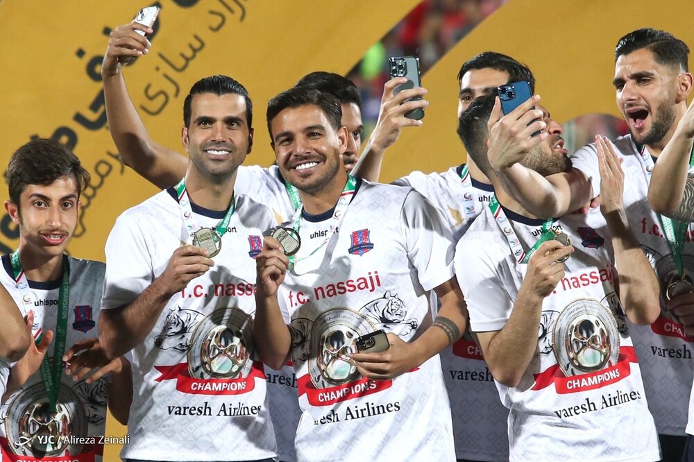 لحظهای تاریخی برای قائمشهریها در آزادی/عکس