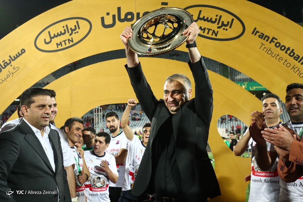 لحظهای تاریخی برای قائمشهریها در آزادی/عکس