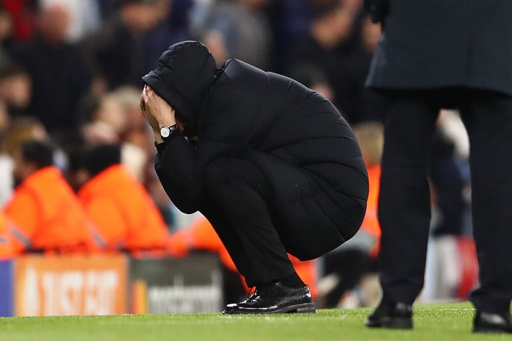 کلاهی که از کلافگی سر گواردیولا رفت!/عکس