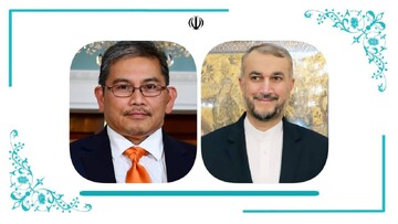 گفتگوی تلفنی وزرای خارجه ایران و برونئی