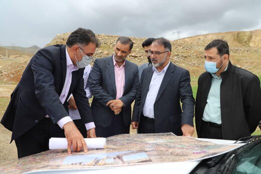 طرح تکمیلی راه آهن لرستان به وزارت راه و شهرسازی ارائه شد 