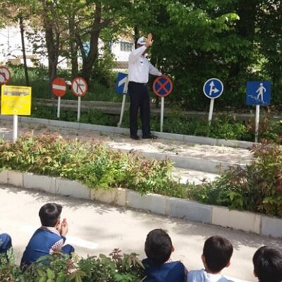 فرهنگ ترافیک از کودکی باید نهادینه شود