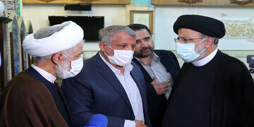 جزئیات نشست رئیسی با فعالان سیاسی به روایت محسن هاشمی + اسامی حاضران در نشست