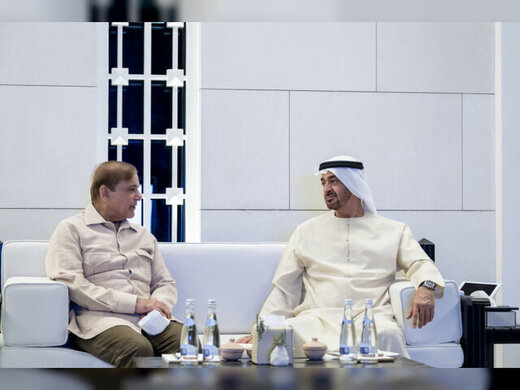 دیدار شهباز شریف و ولیعهد ابوظبی در امارات
