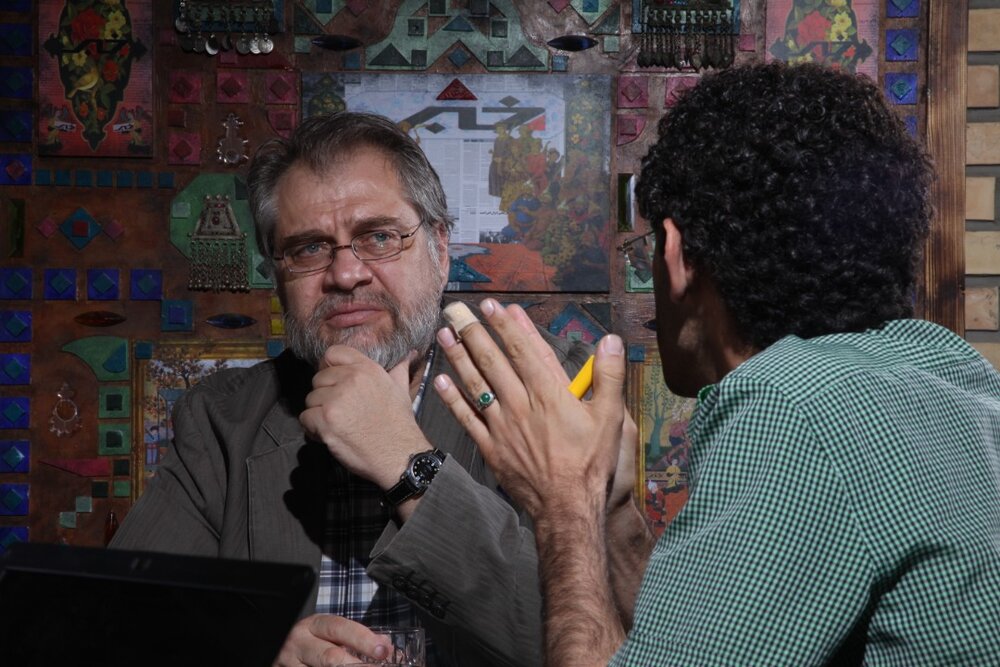 بازنشر یک گفتوگو با نادر طالبزاده/ تلویزیون چارهای ندارد؛ باید فرهنگ نقد را بپذیرد