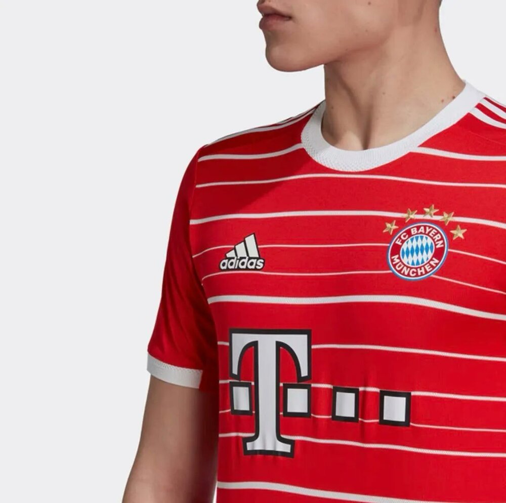 رونمایی از کیت رسمی بایرنمونیخ برای فصل آینده/عکس