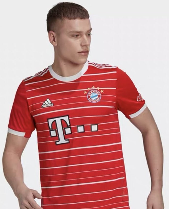 رونمایی از کیت رسمی بایرنمونیخ برای فصل آینده/عکس