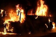 ببینید | آتش گرفتن ناگهانی اتوبوس برقی در فرانسه
