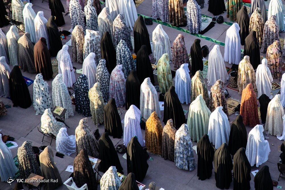 اقامه نماز عید سعید فطر - تهران