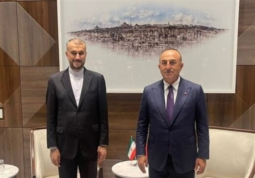 Iran, Turkey Discuss Management of Joint Water Resources