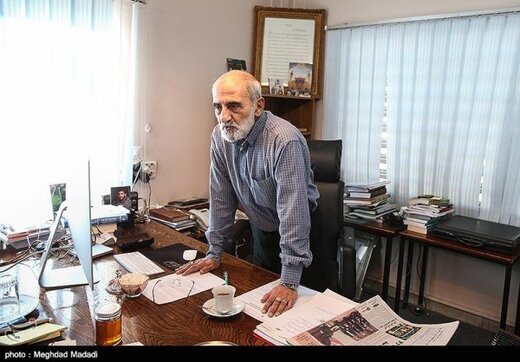 بازنشر «آواز کوچه باغی»  مدیر مسئول «کیهان» /  شریعتمداری: نه تنها جزایر سه‌گانه، بلکه بحرین هم برای ایران است
