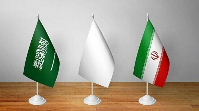 خطیب جمعه ملایر : سعودی ها از سر ضعف با ایران مذاکره می کنند / وزارت خارجه آنان را وادار به پذیرش این شرط کند