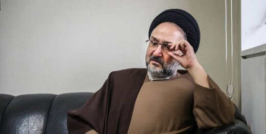 کنایه ابطحی به فرمان رئیسی برای «ساختن هشت هواپیما به نیت امام هشتم»